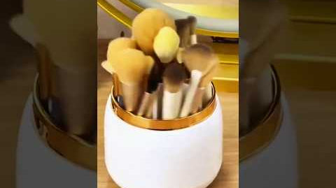 I like this makeup brush organizer #ellievincynails #brush #organizer #nailart