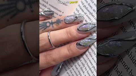 No time for salon? We got something for you! #nails #pressonnails #fakenails #handmadenails