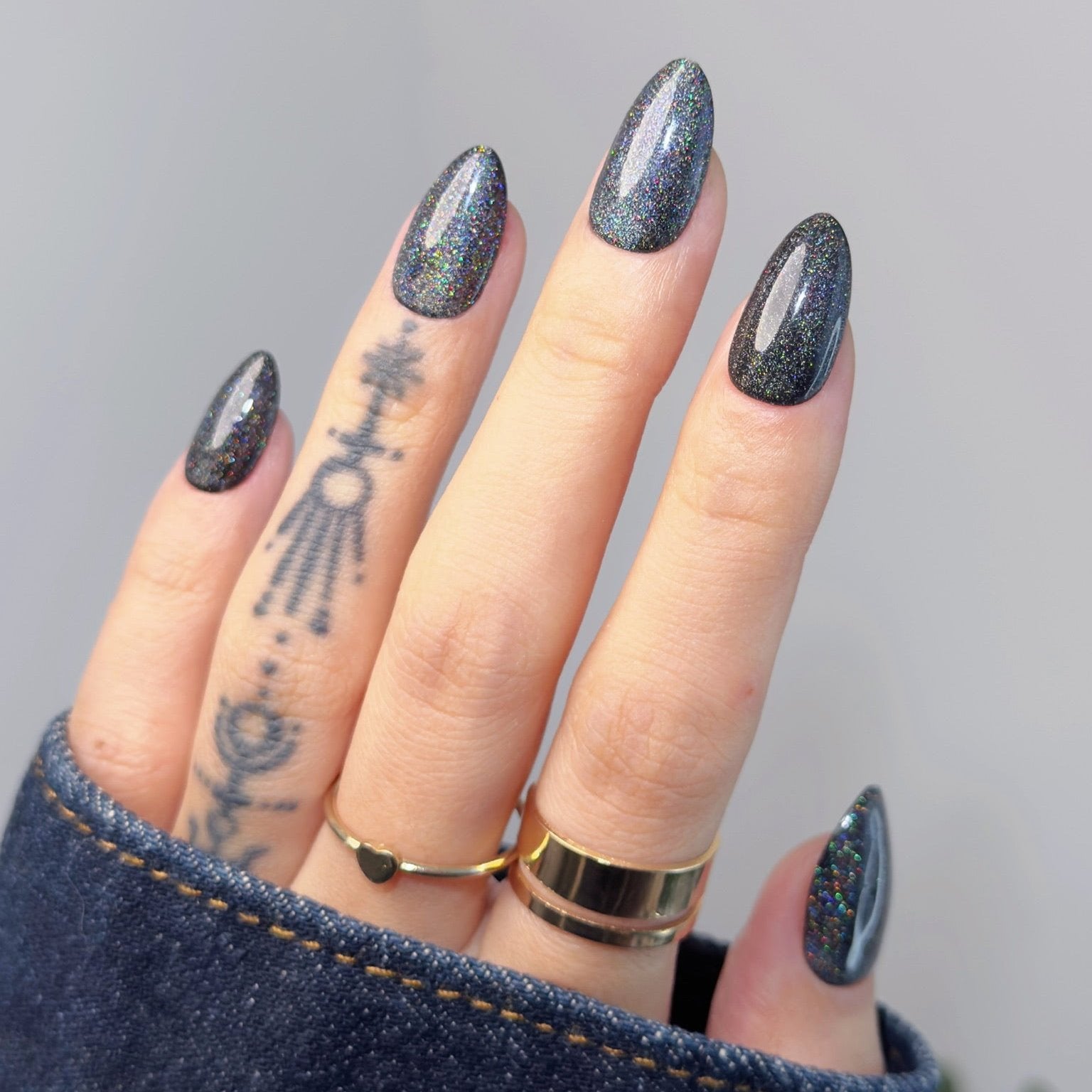 Stardust Night | NEW,Ellie Vincy Press on Nails, Almond,Other, Black press on nails,30 pcs, False nails,Reusable,Glue on nails,Sticky on nails,Pop on nails