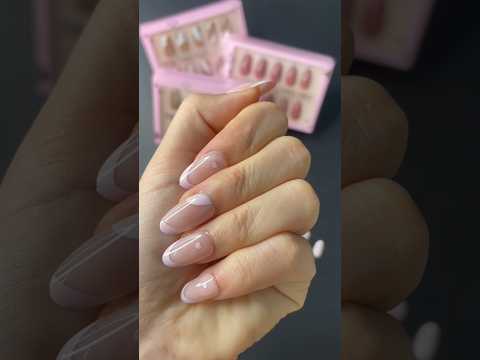 Apply my nails #ellievincynails #nails #ellievincynails #nailhacks #nailart