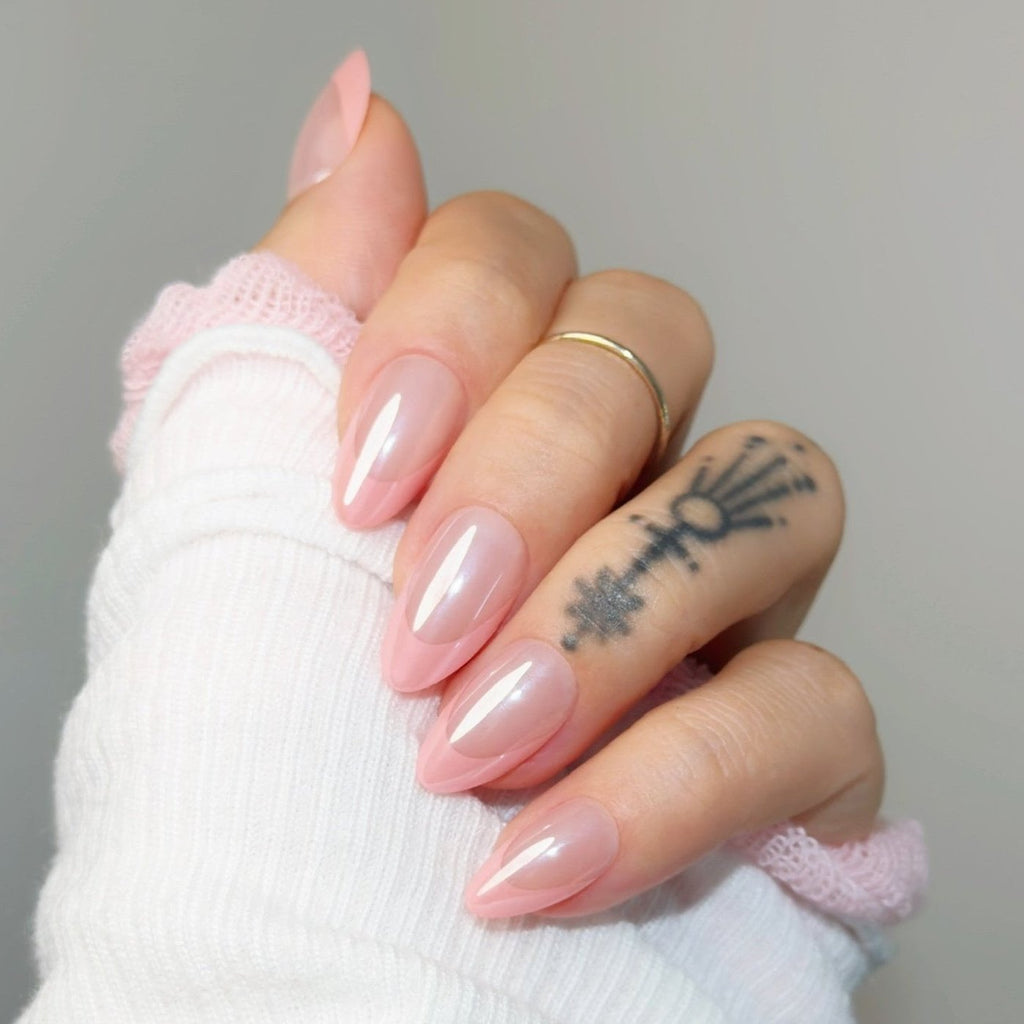 pink nails，light pink nails，nude pink nails，short pink nails，pink french nails, pink french tip, baby pink nails, nude pink nails, pink chrome nails, pink glazed nails, pink french chrome nails, Press On Nails, Fake Nails, Stick-On Nails, Glue-On Nails,